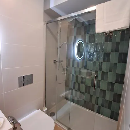 Falcon Apartment Center 2 Metro Zlote Tarasy Varsavia Esterno foto