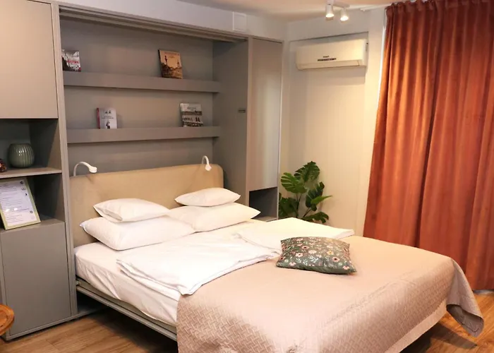 Falcon Apartment Center 2 Metro Zlote Tarasy