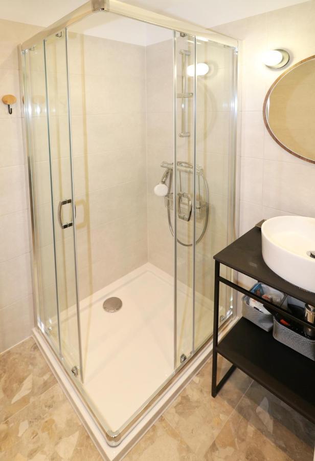 Apartment Falcon Center 2 Metro Zlote Tarasy